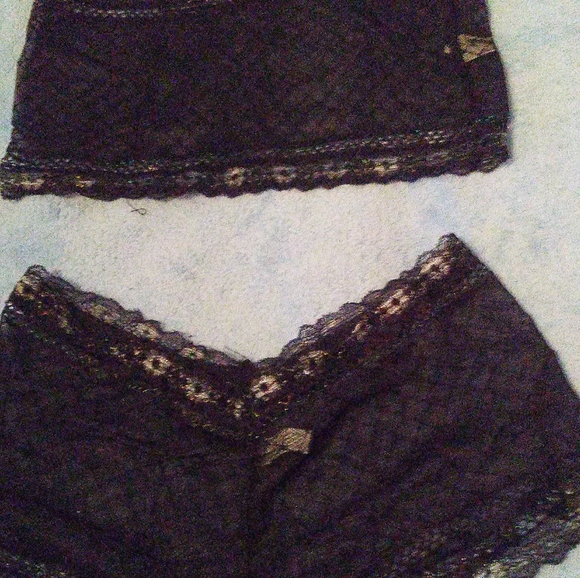 2 piece set!! - Picture 3 of 4